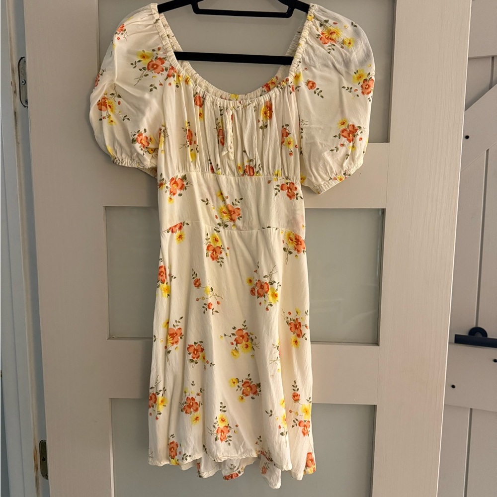 Faithfull the Brand White Floral Puff Sleeve Dress